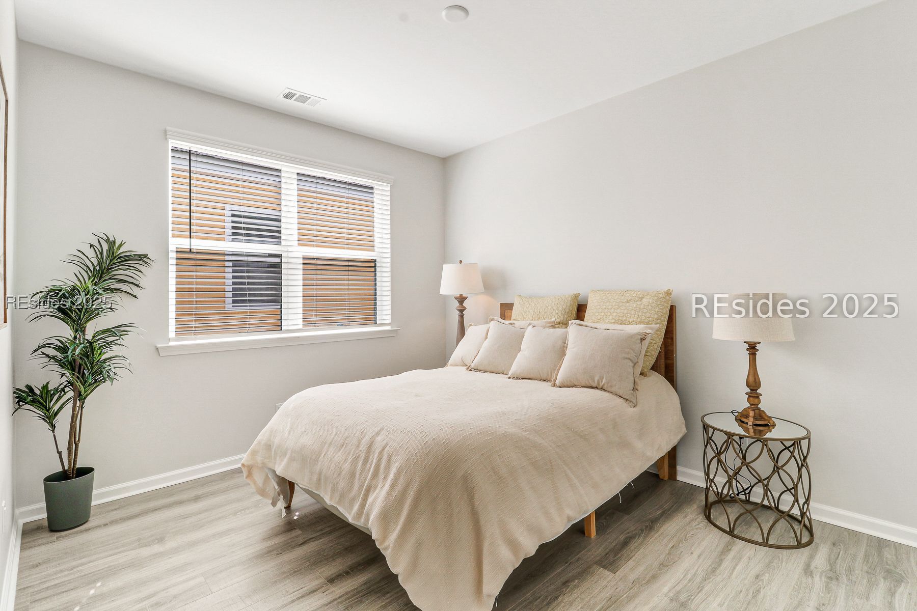 595 Margaritaville Avenue S