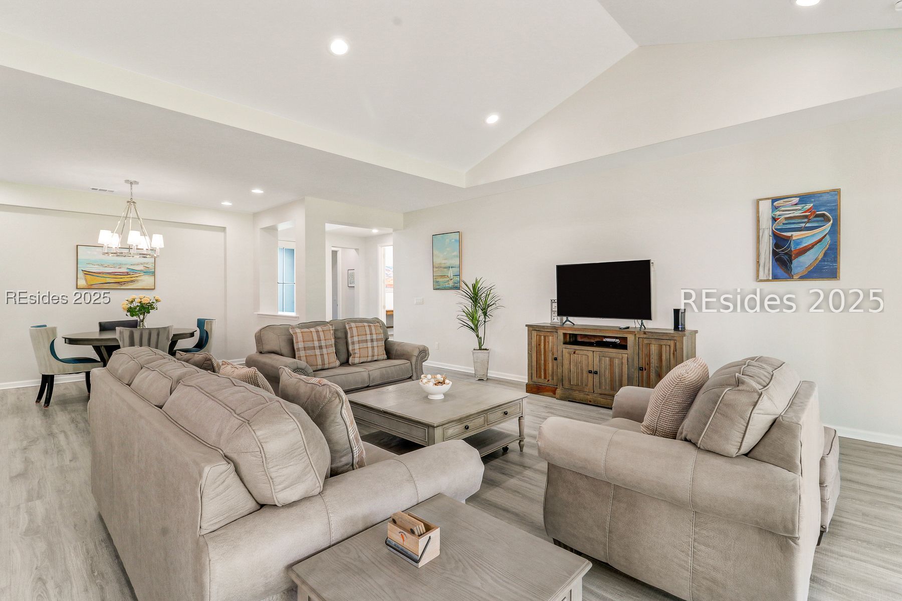 595 Margaritaville Avenue S