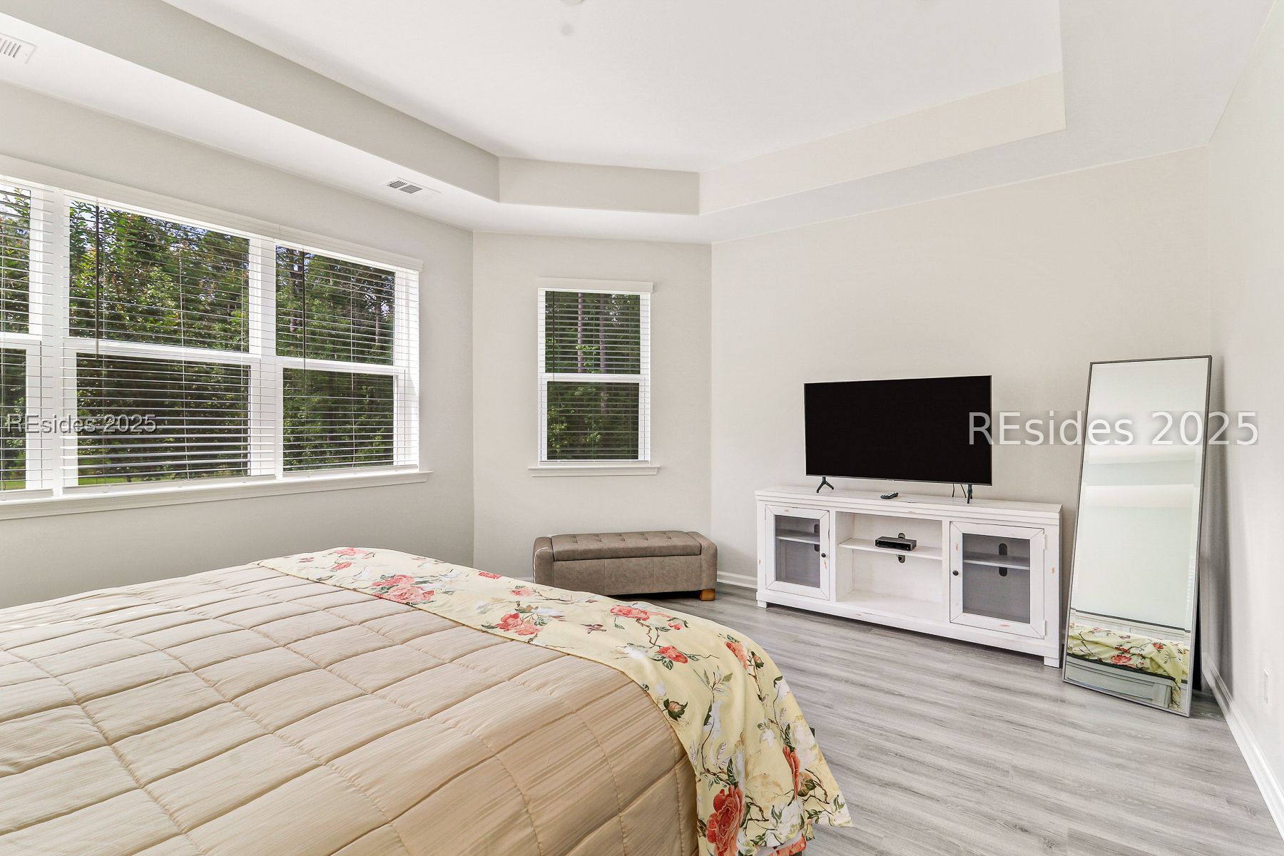 595 Margaritaville Avenue S