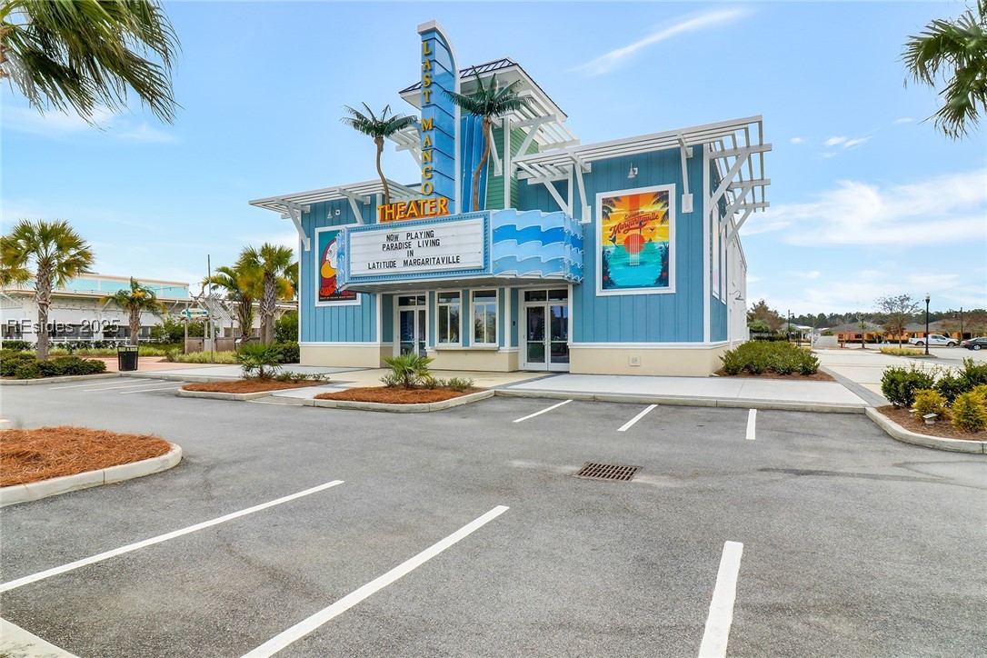 595 Margaritaville Avenue S