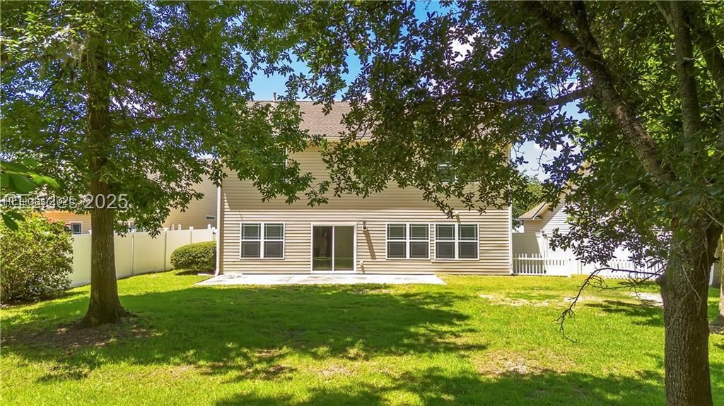 22 Beaumont Court