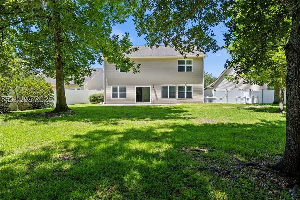 22 Beaumont Court
