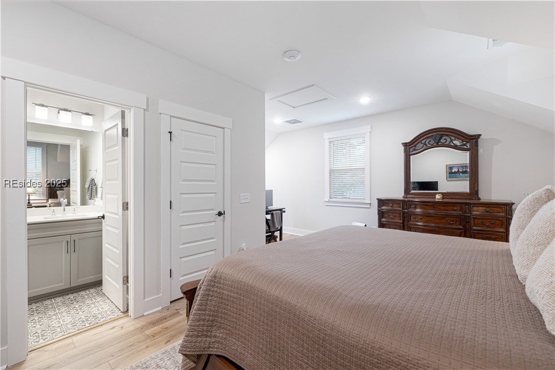 5 Great Heron Way