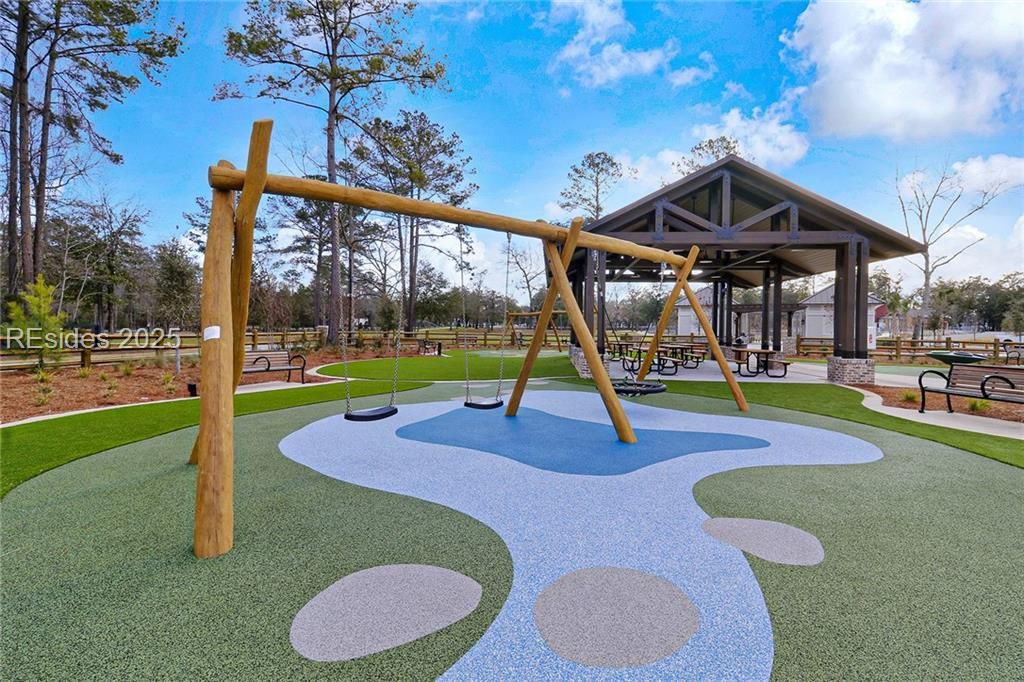 241 Turkey Oak Drive