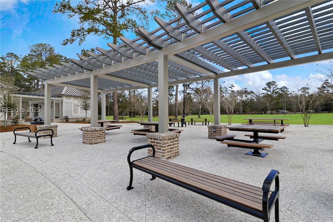 241 Turkey Oak Drive