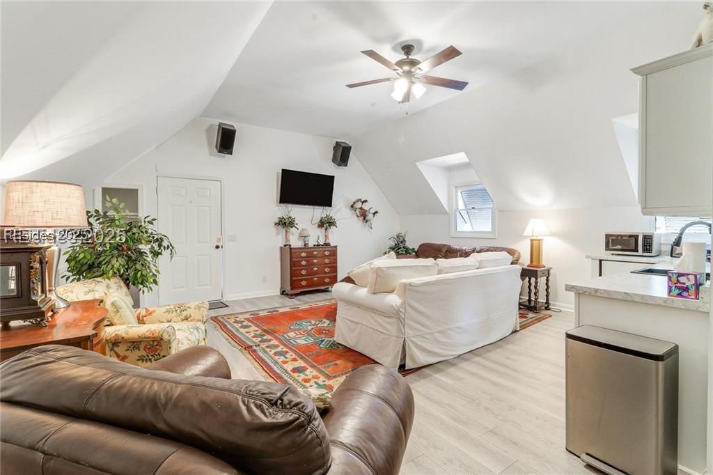 8 Dolphin Point Drive