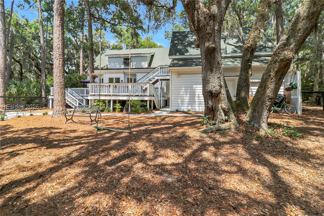 8 Dolphin Point Drive
