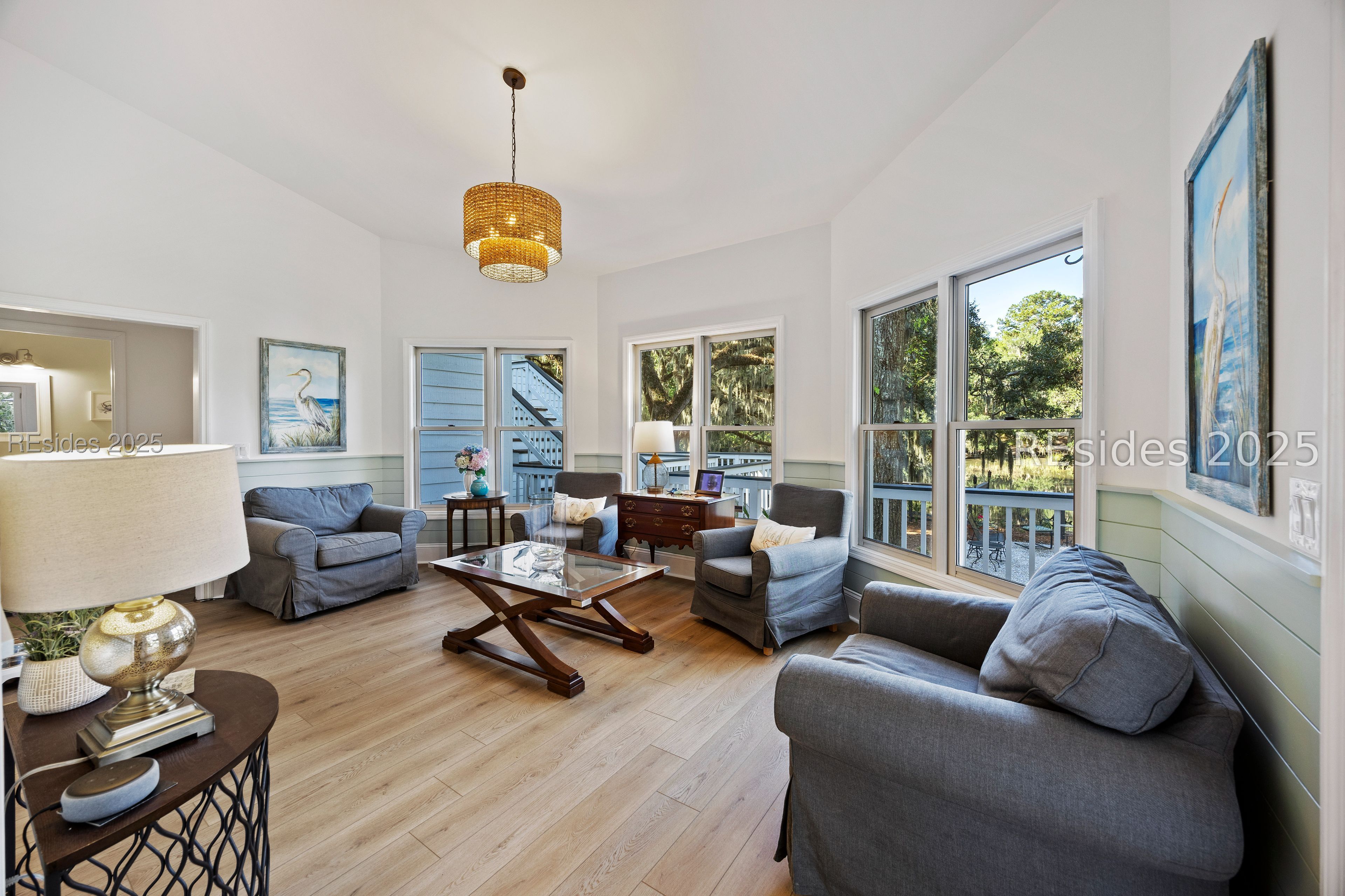 8 Dolphin Point Drive