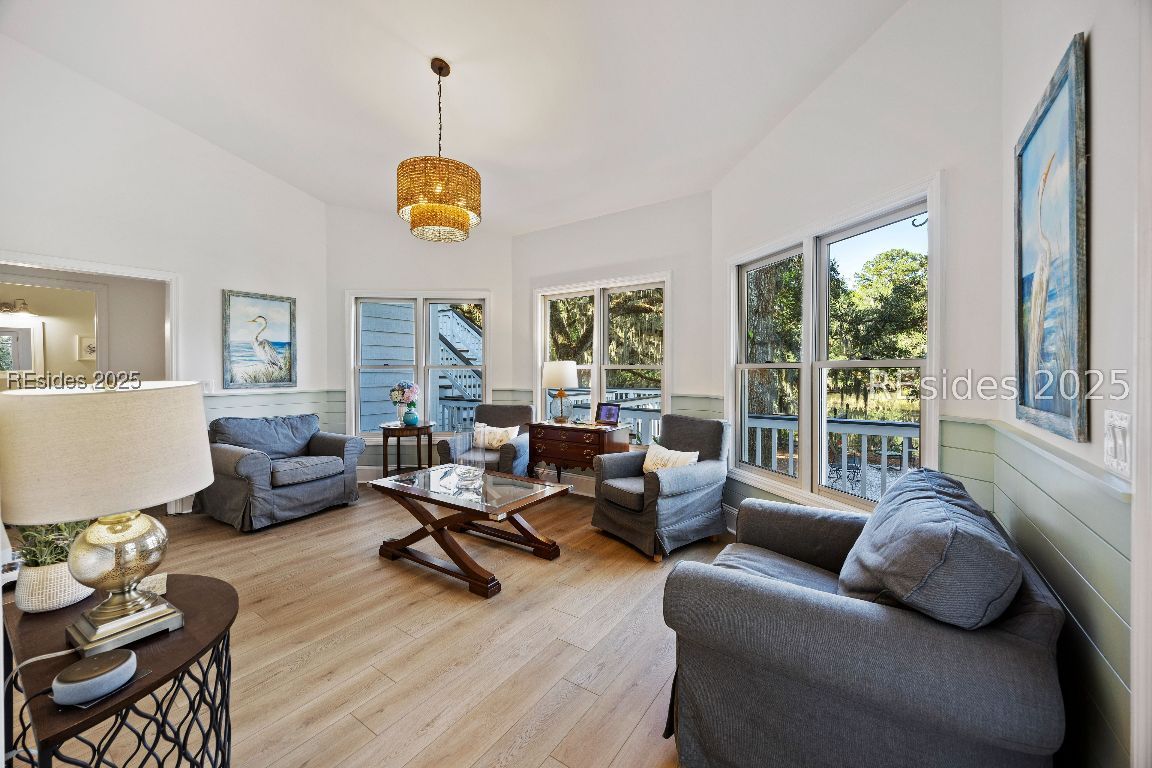 8 Dolphin Point Drive