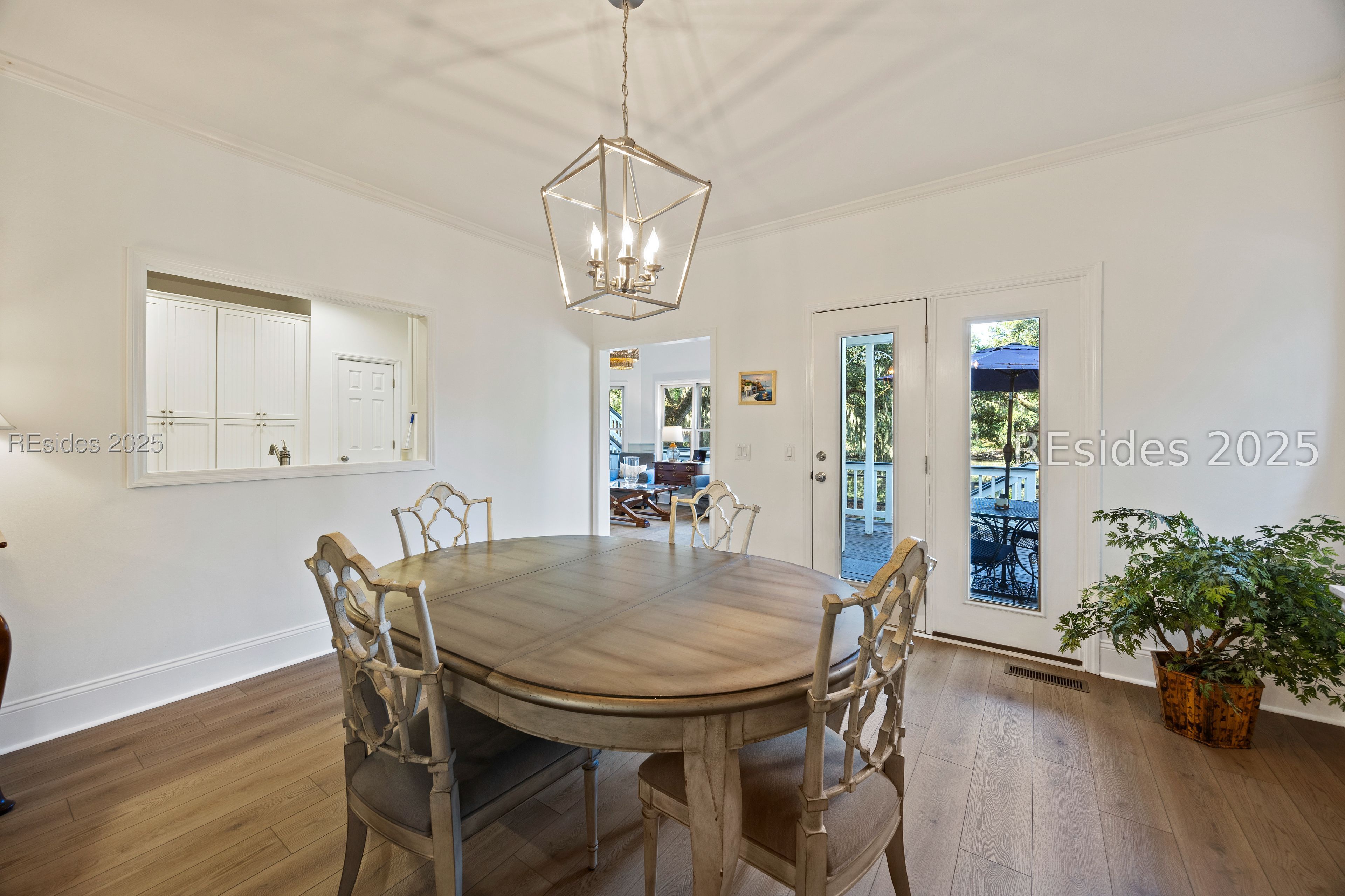 8 Dolphin Point Drive