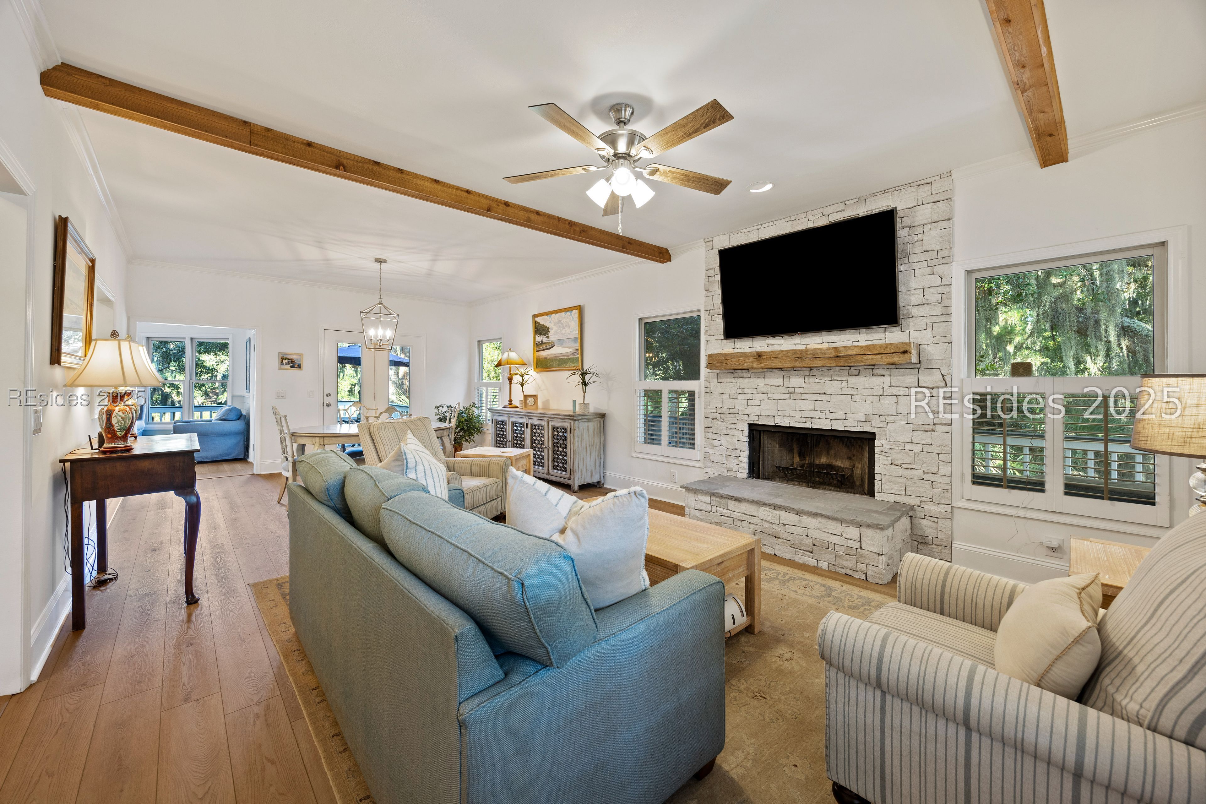 8 Dolphin Point Drive