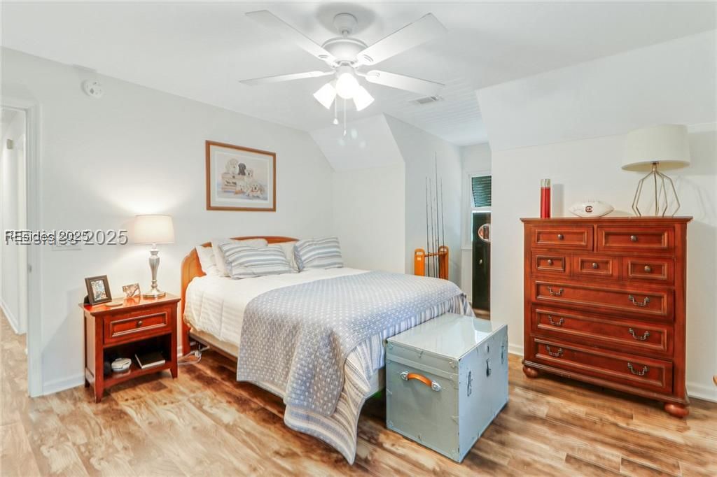 8 Dolphin Point Drive