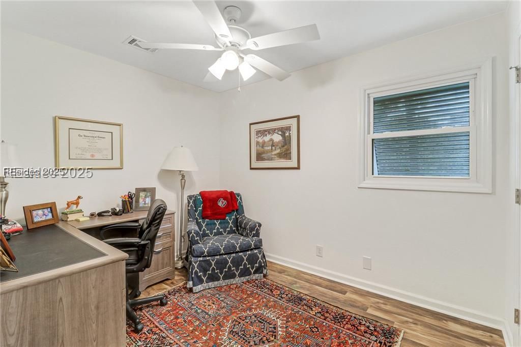 8 Dolphin Point Drive