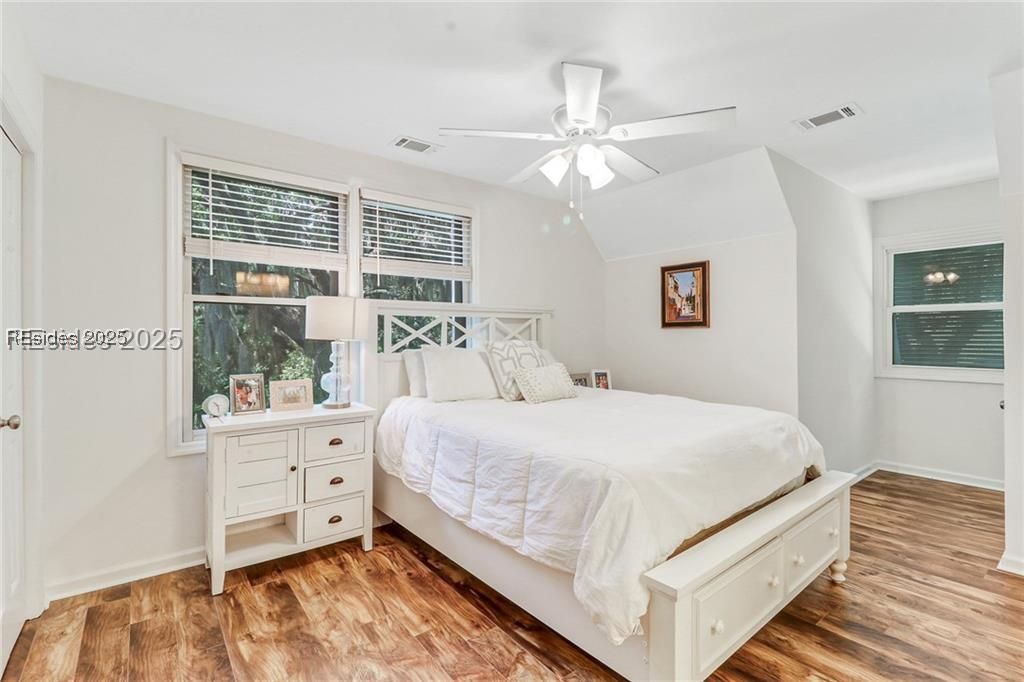 8 Dolphin Point Drive