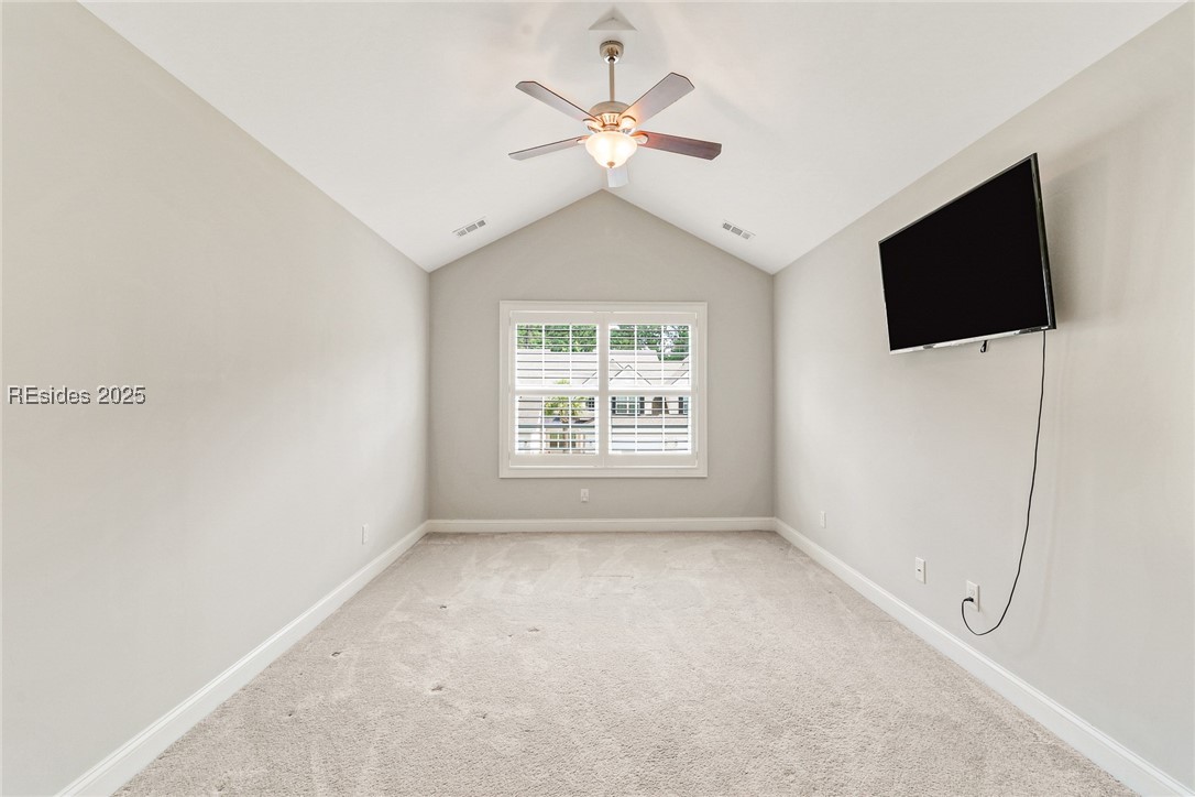 27 Paxton Circle