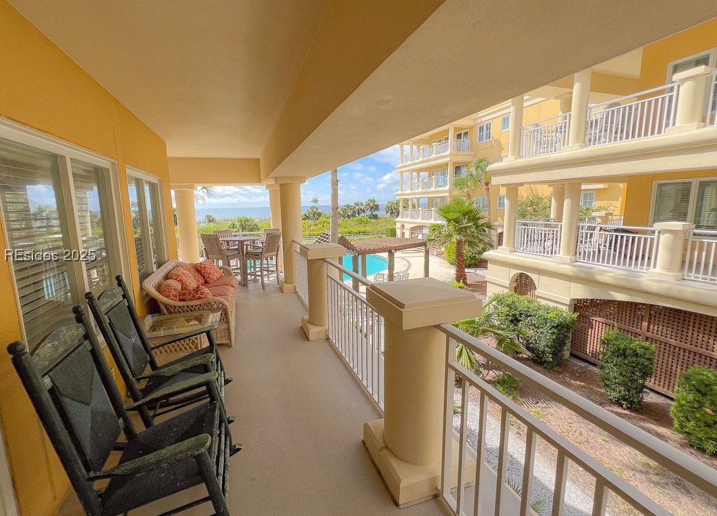1 Fuskie Lane Unit: 2101