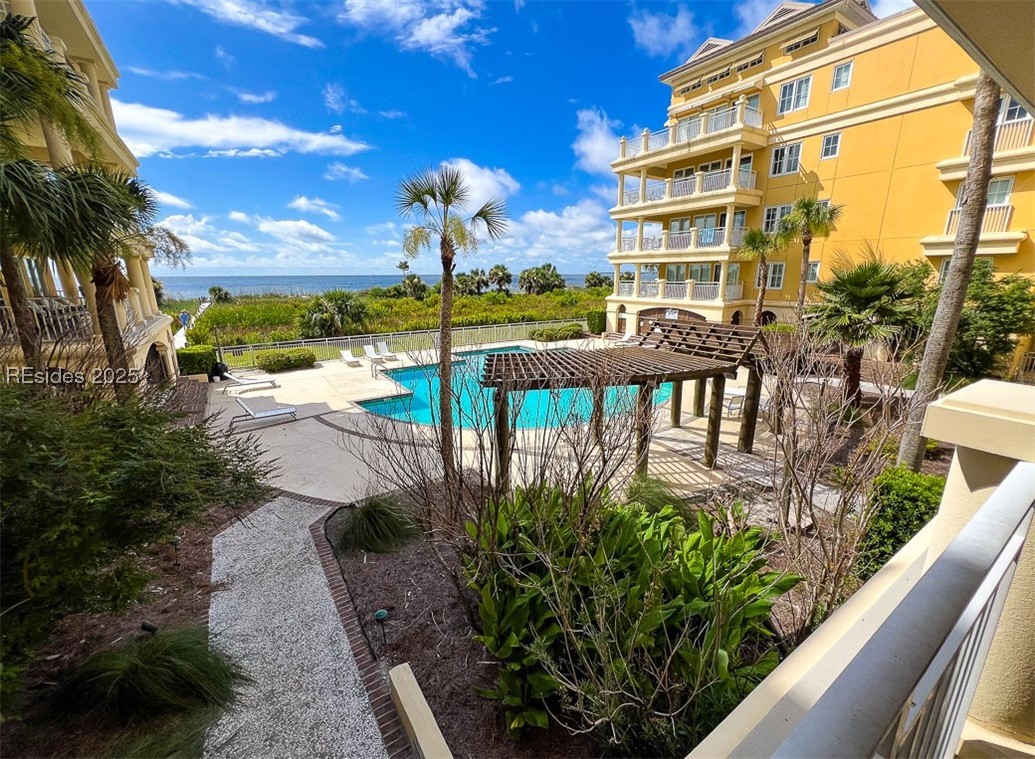 1 Fuskie Lane Unit: 2101