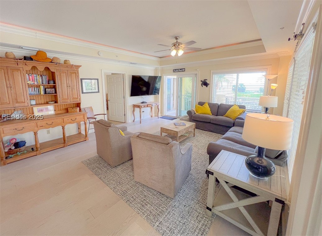 1 Fuskie Lane Unit: 2101