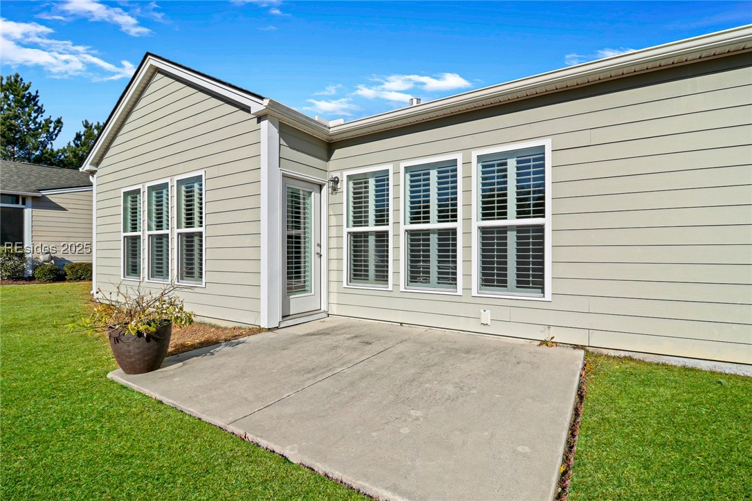 52 Northlake Boulevard