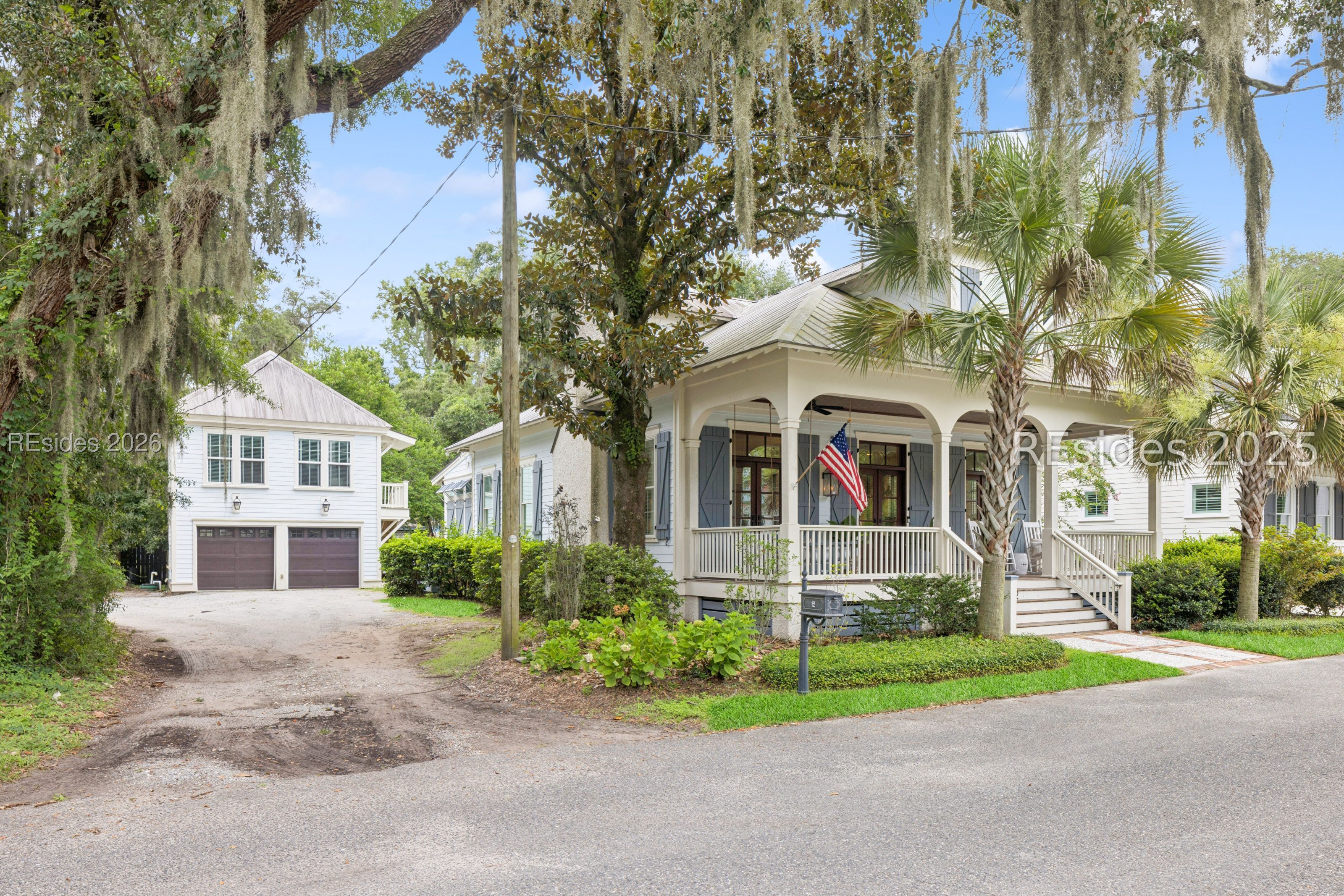 12 Lawrence Street