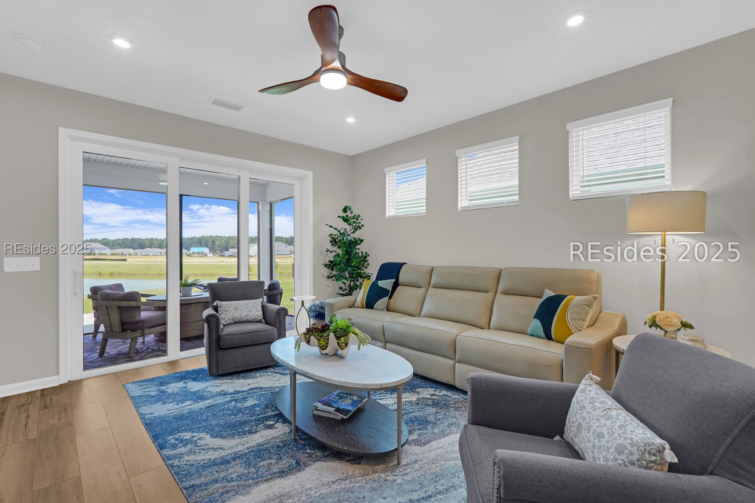 412 Aurora Way