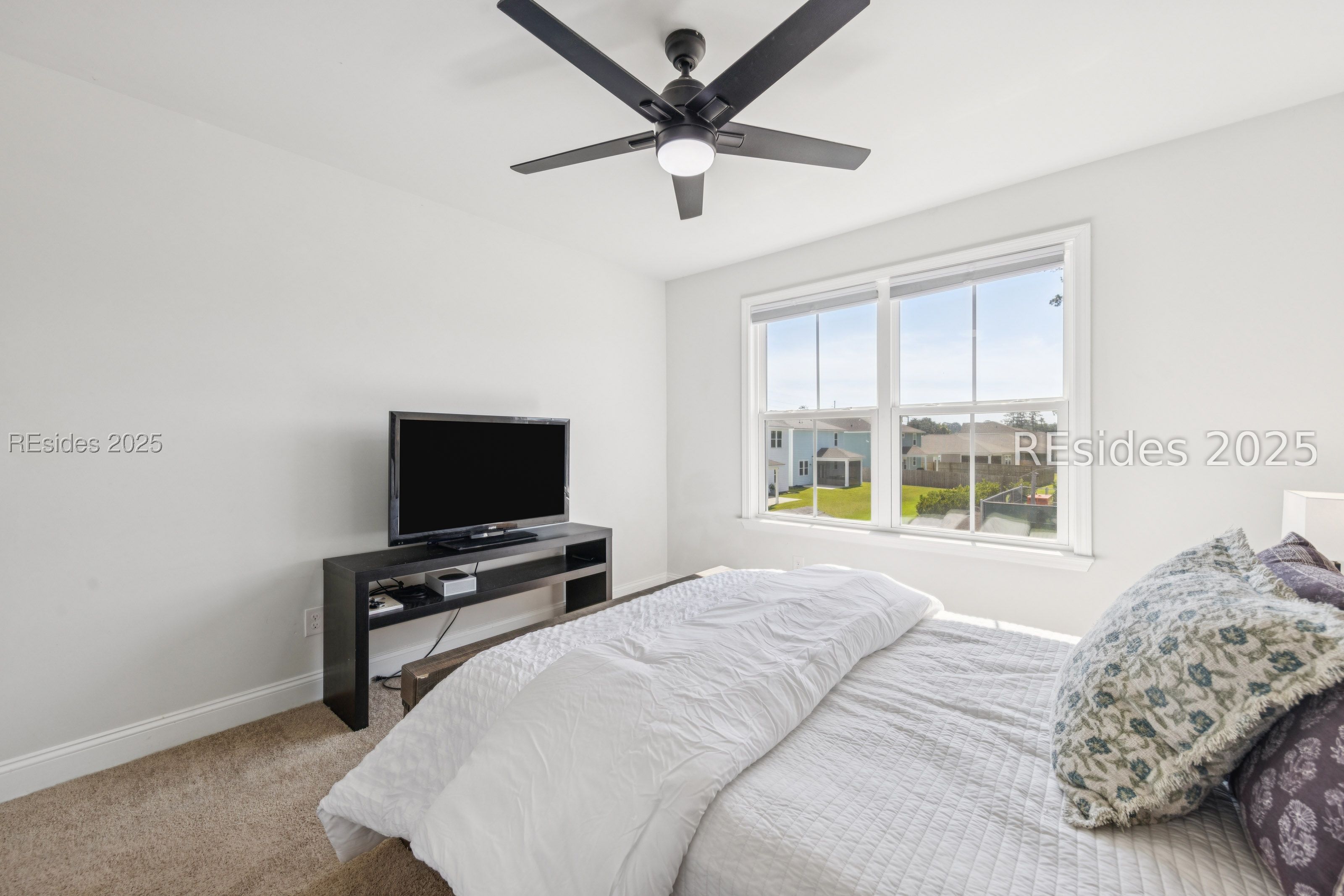 1232 Windswept Oak Lane