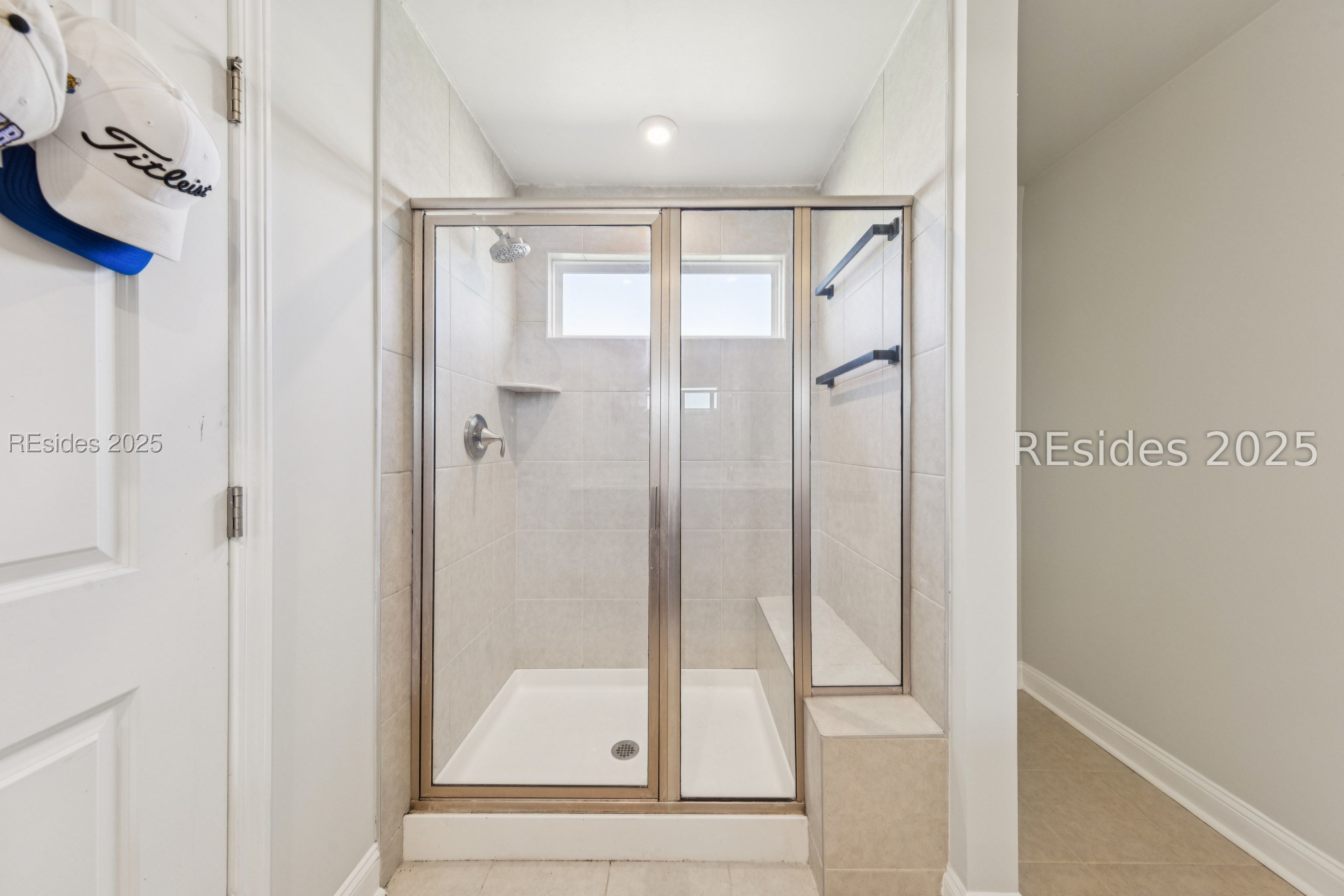 1232 Windswept Oak Lane