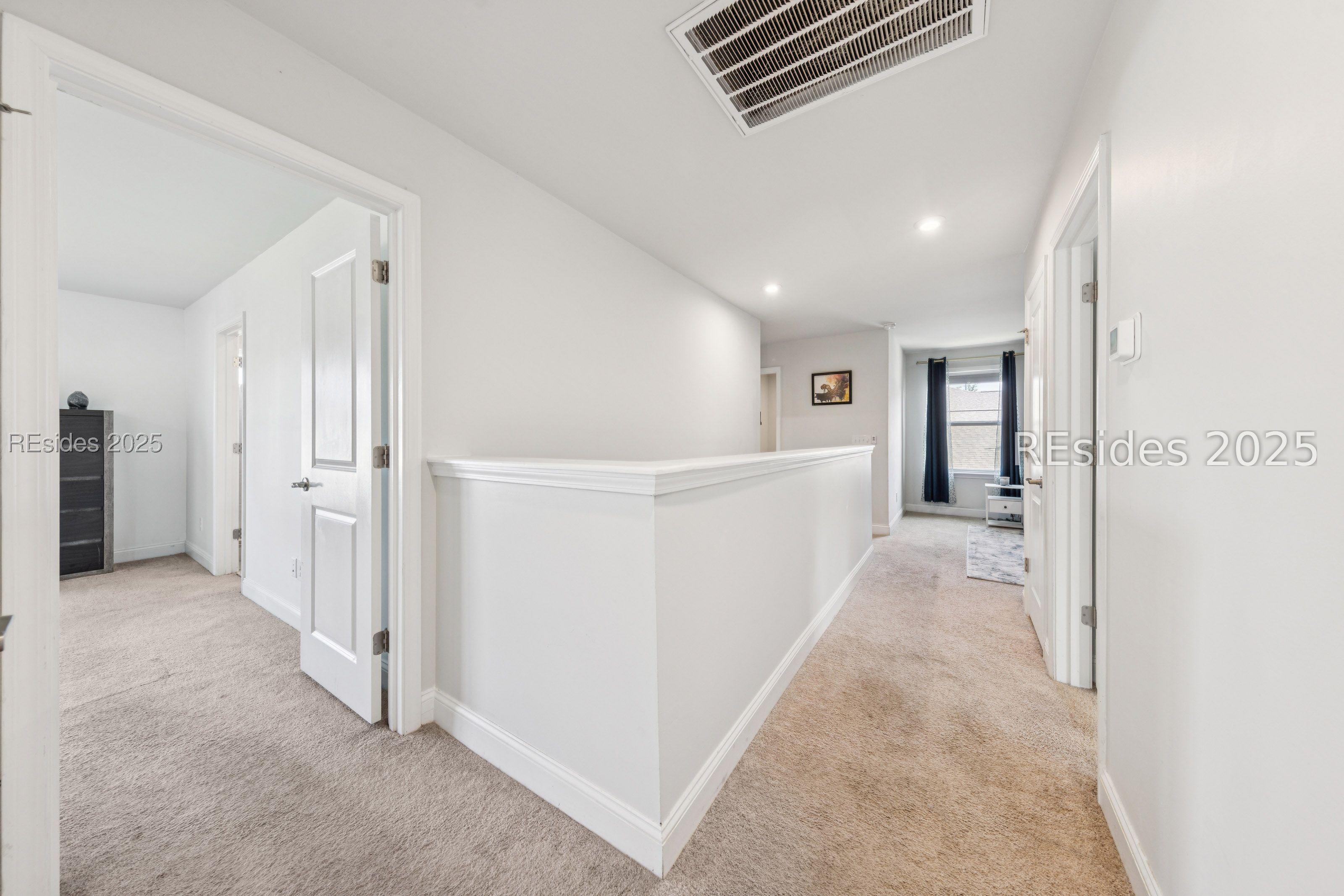 1232 Windswept Oak Lane