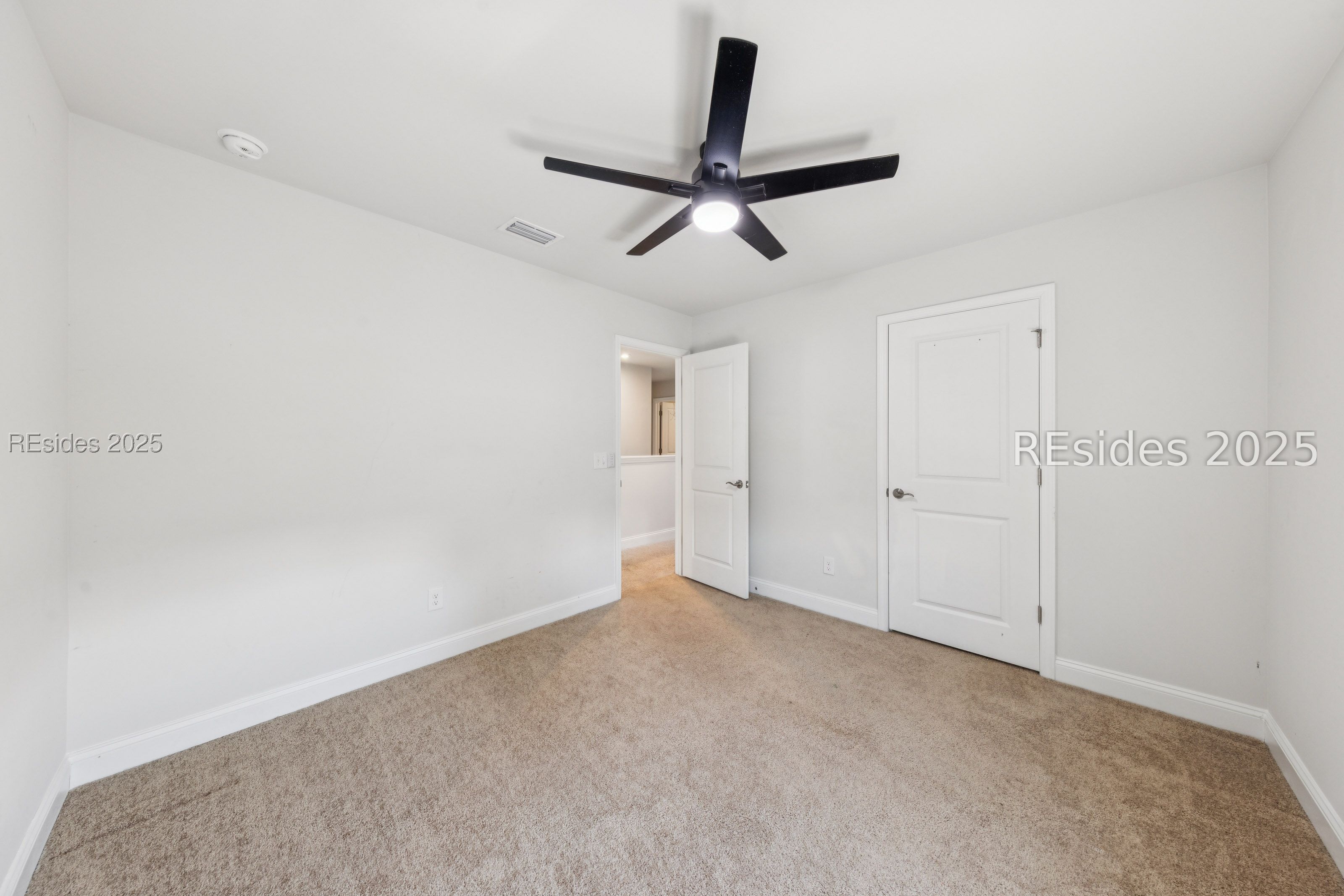 1232 Windswept Oak Lane