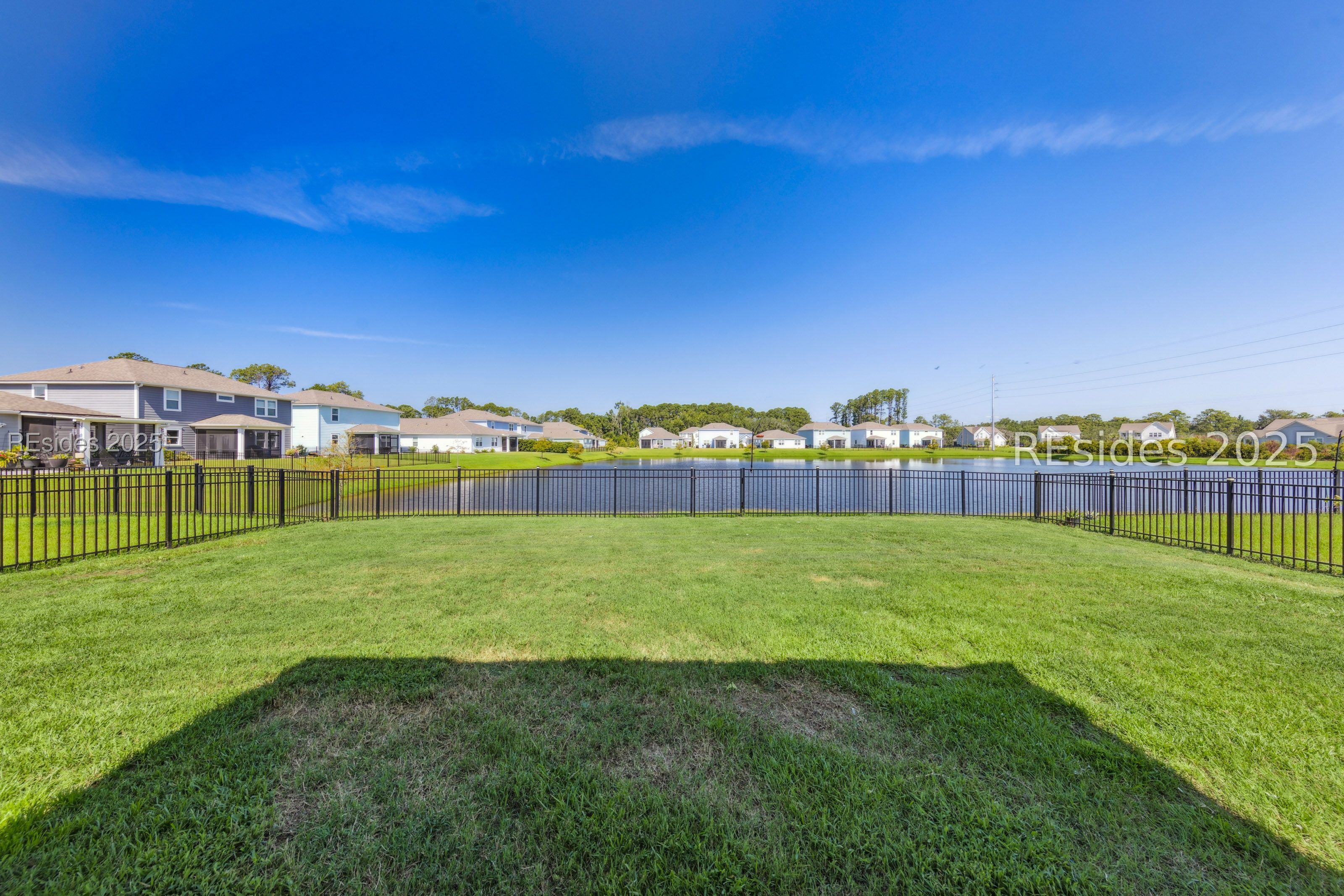 1232 Windswept Oak Lane