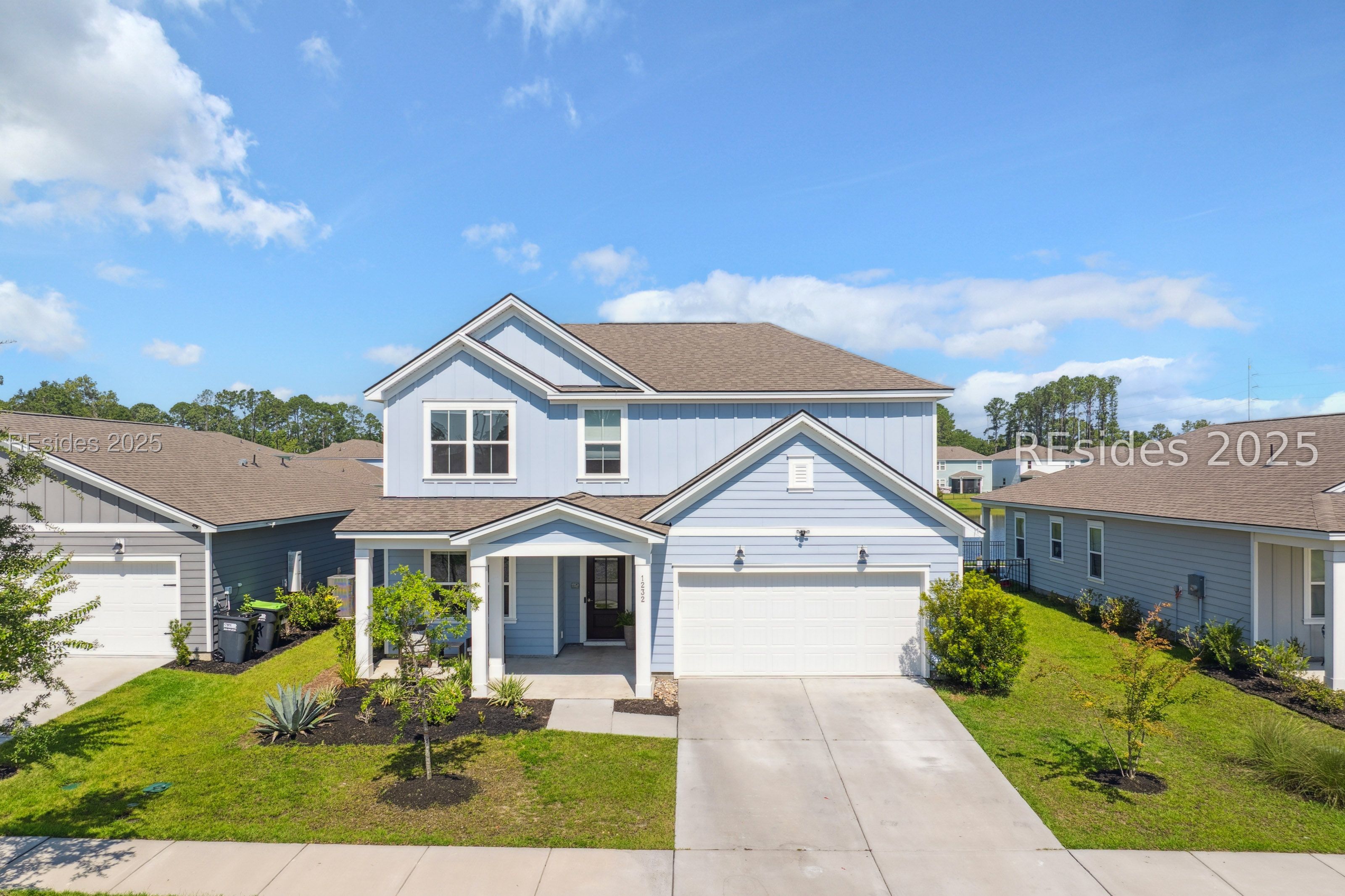 1232 Windswept Oak Lane