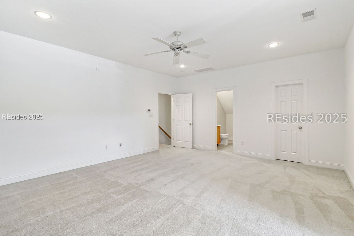 42 Glencairn Avenue