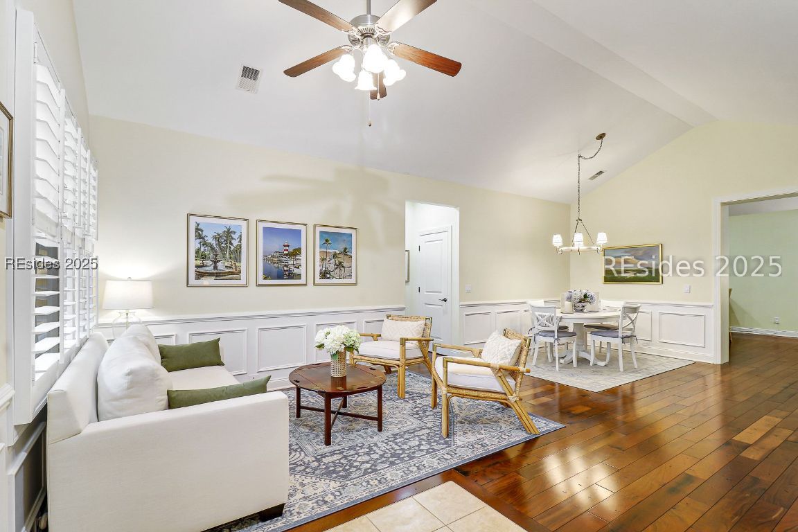 35 Heartwood Court Unit: 1215
