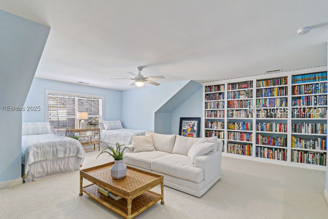 35 Heartwood Court Unit: 1215