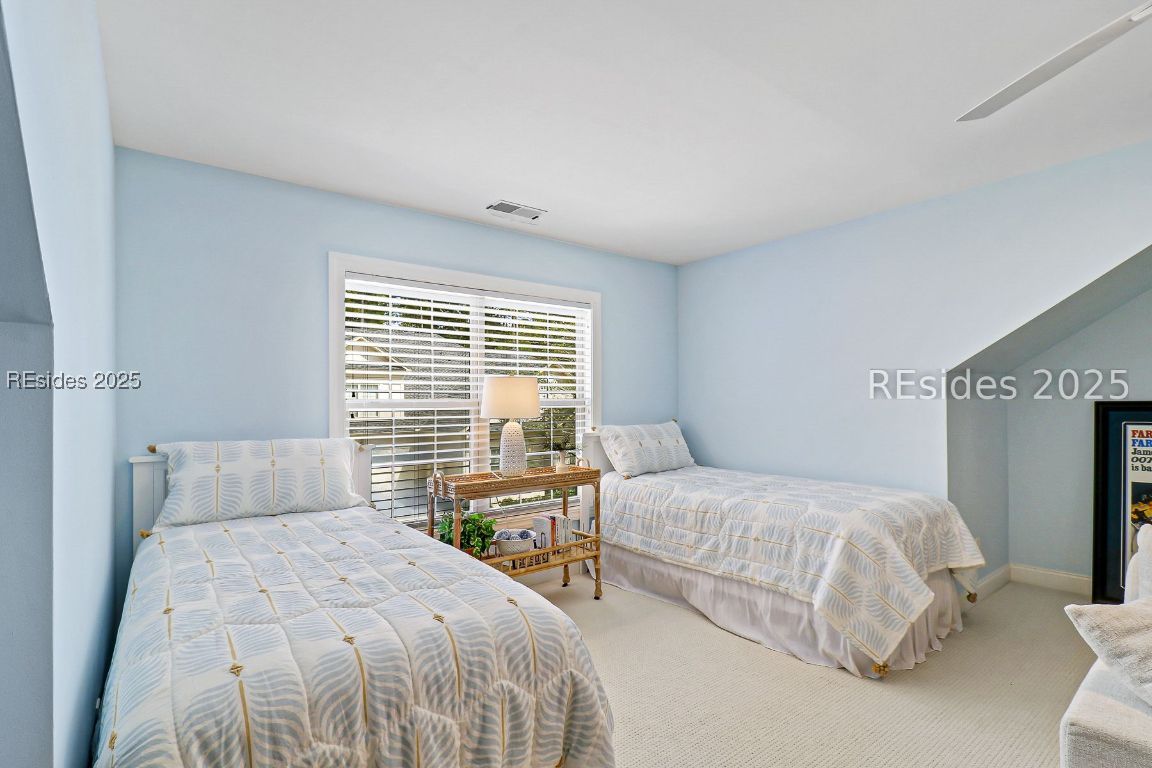 35 Heartwood Court Unit: 1215