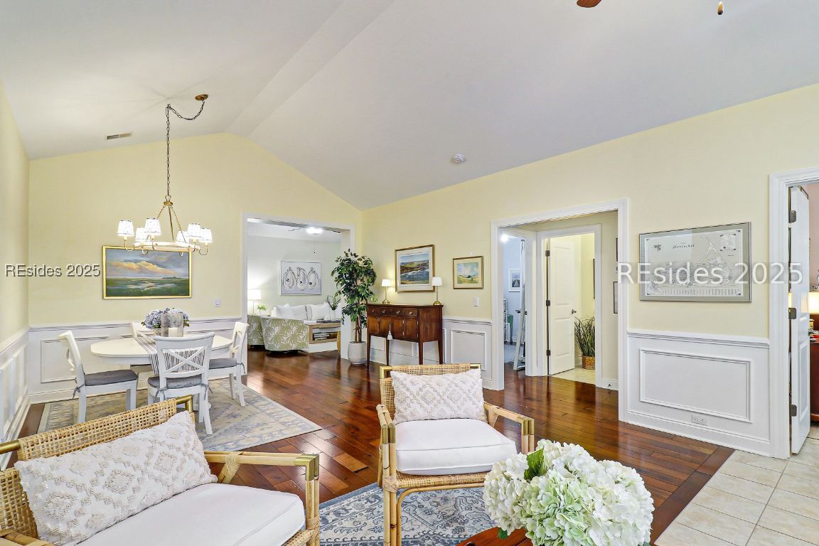 35 Heartwood Court Unit: 1215