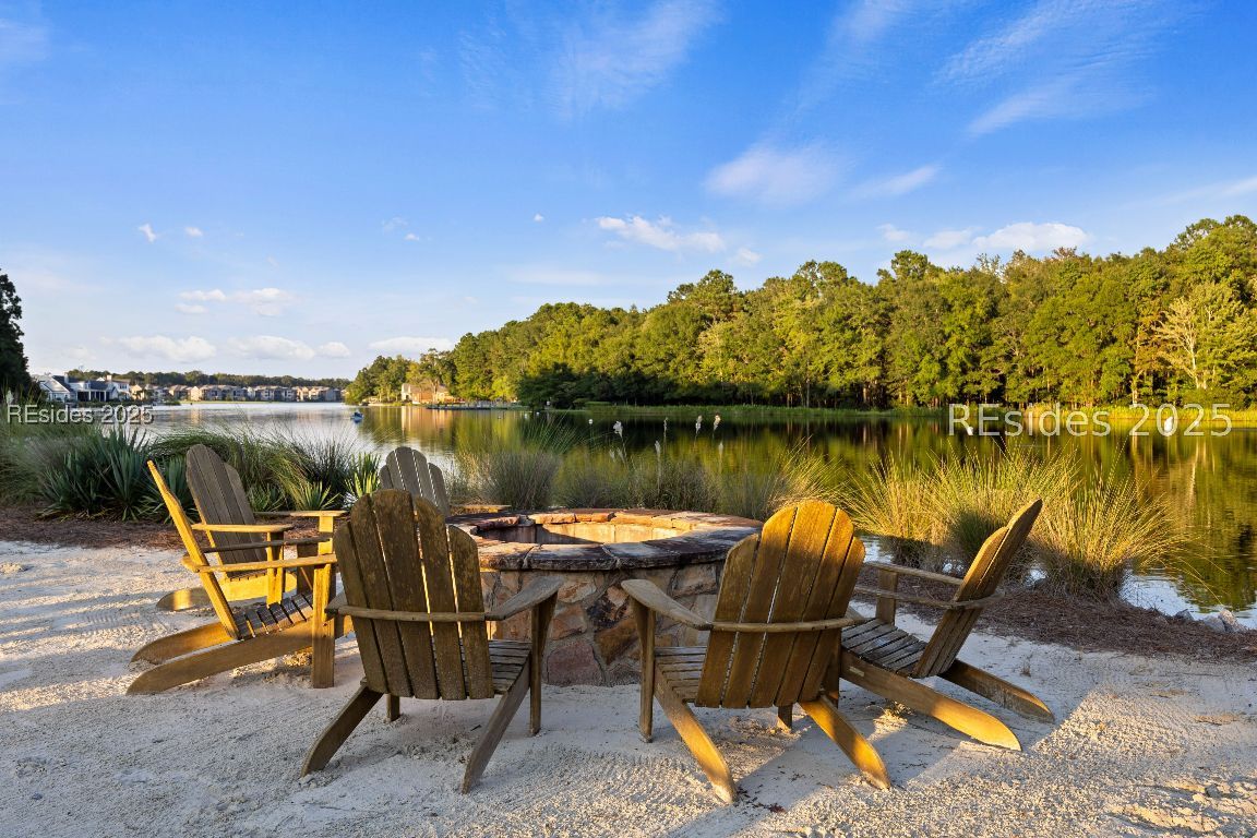 35 Heartwood Court Unit: 1215