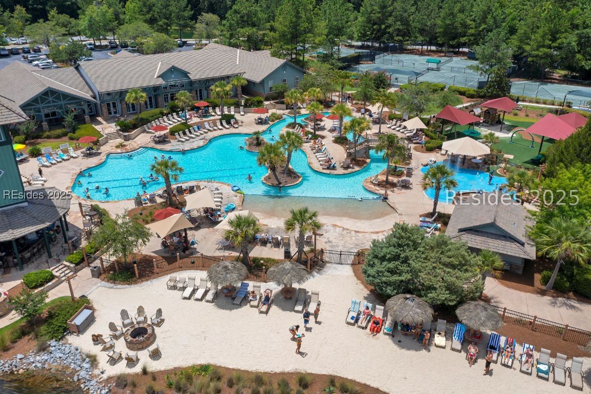 35 Heartwood Court Unit: 1215