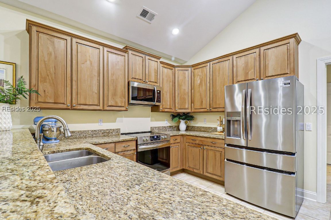 35 Heartwood Court Unit: 1215
