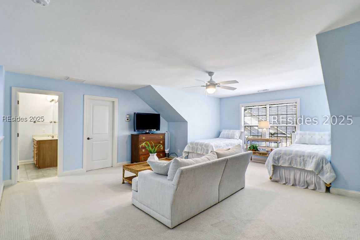 35 Heartwood Court Unit: 1215