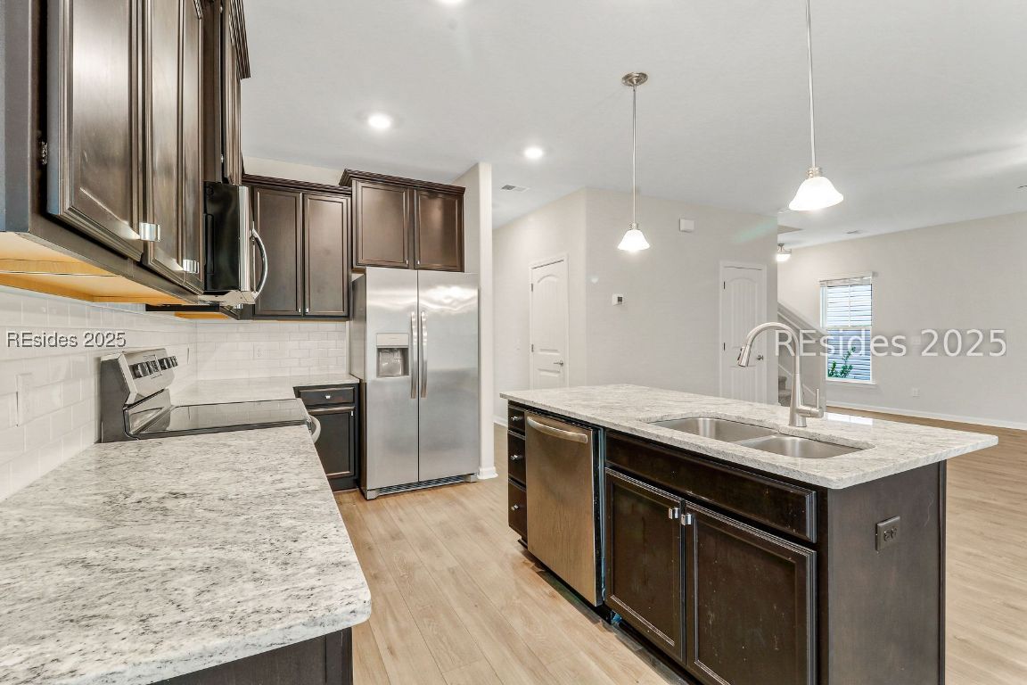404 Sawmill Rd