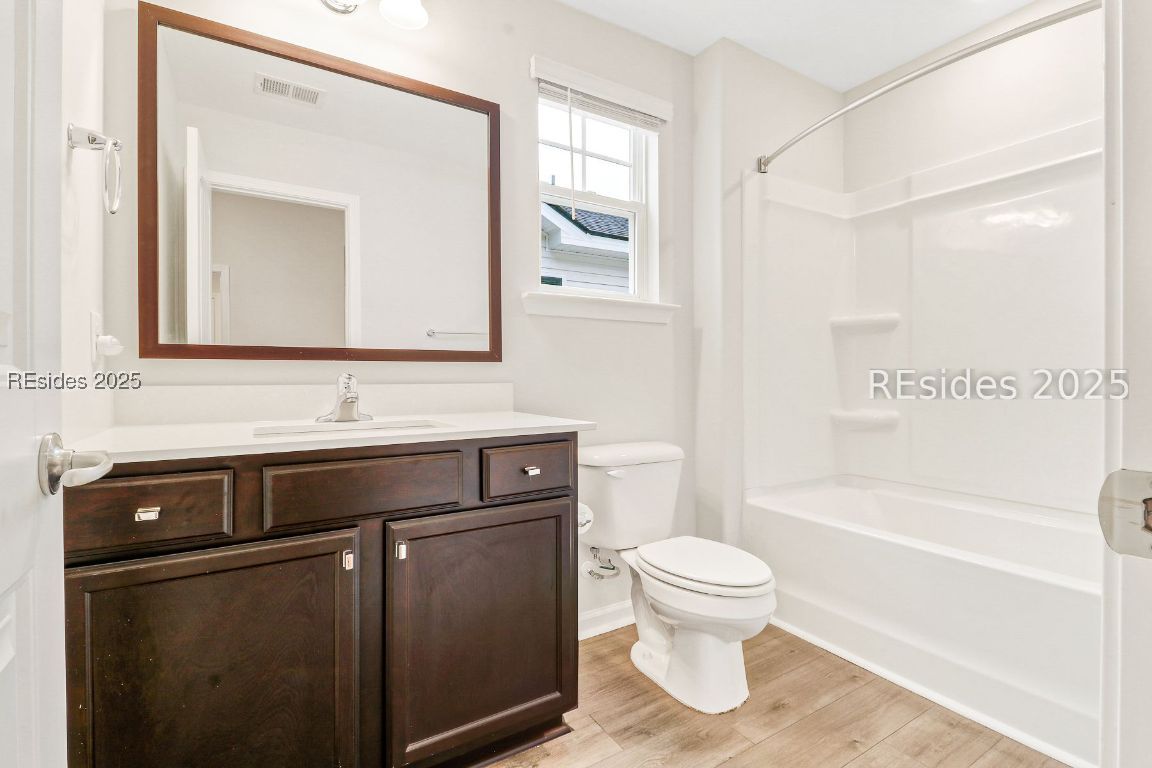 404 Sawmill Rd