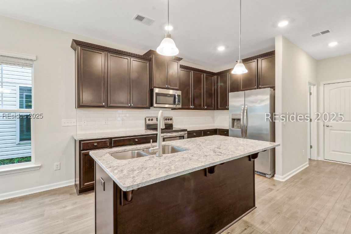 404 Sawmill Rd