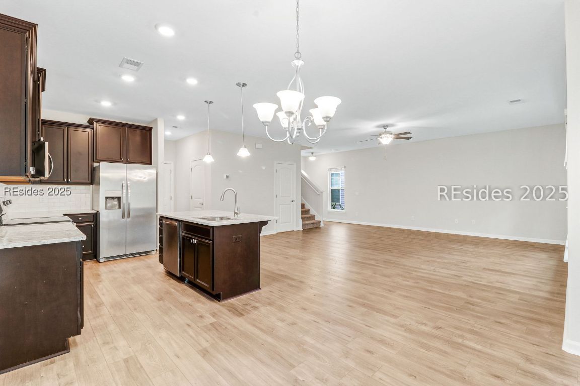 404 Sawmill Rd