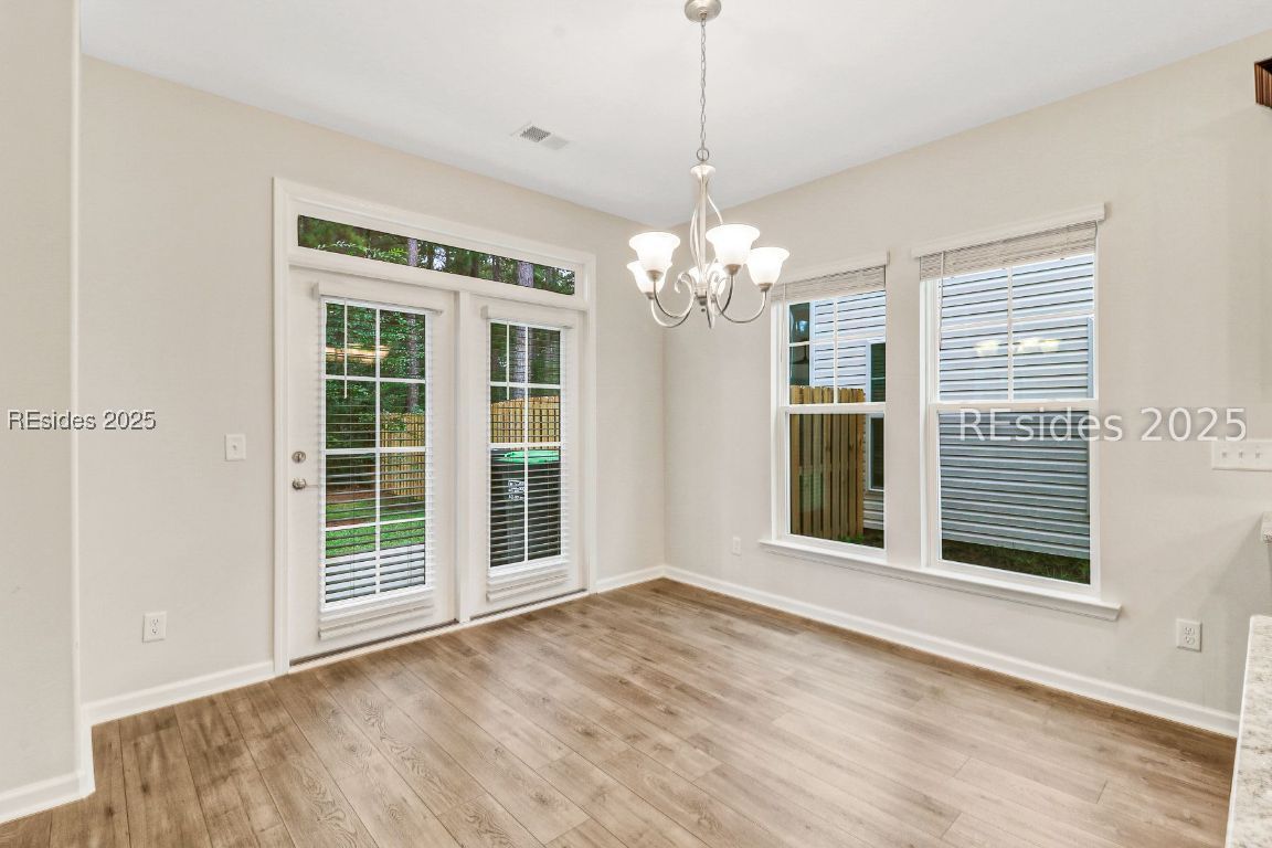 404 Sawmill Rd