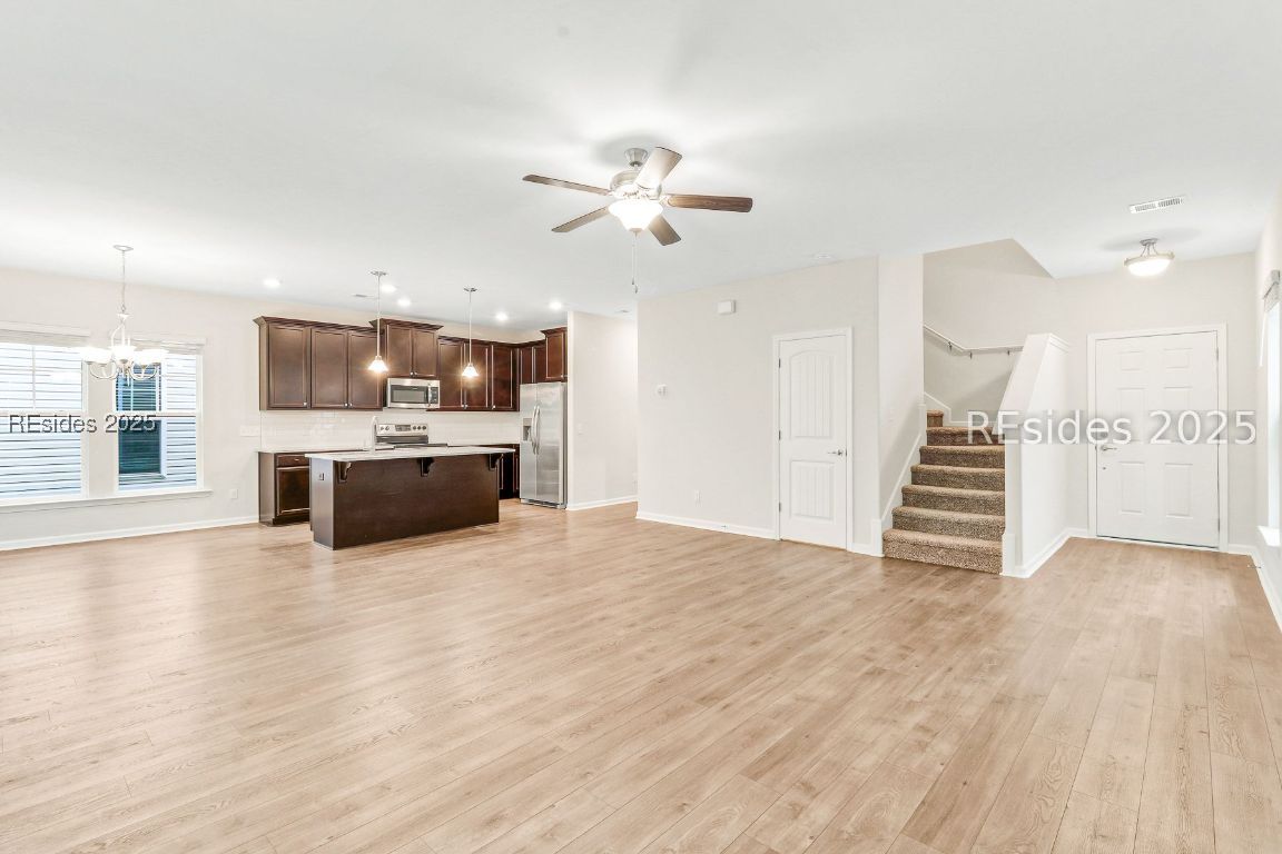 404 Sawmill Rd