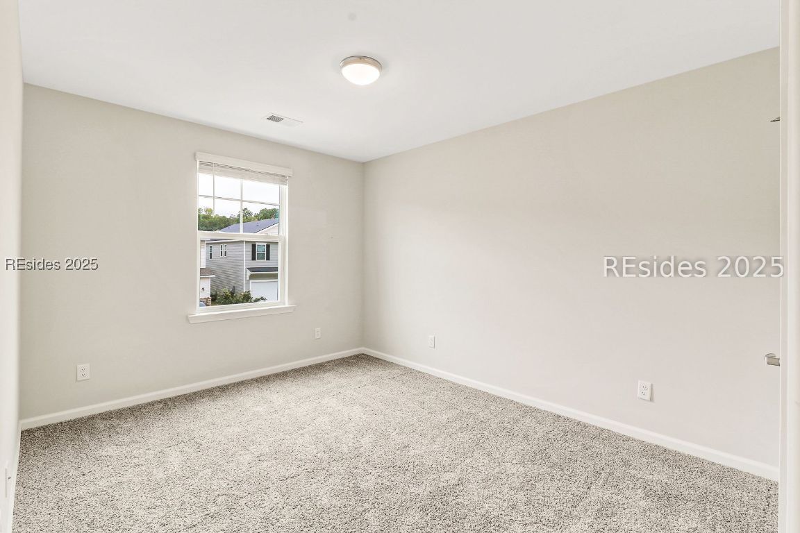 404 Sawmill Rd