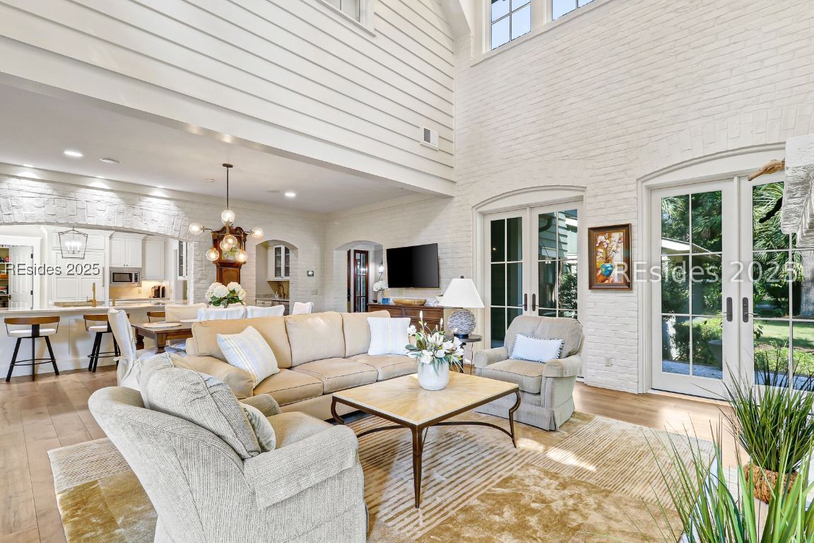 18 High Hope Way