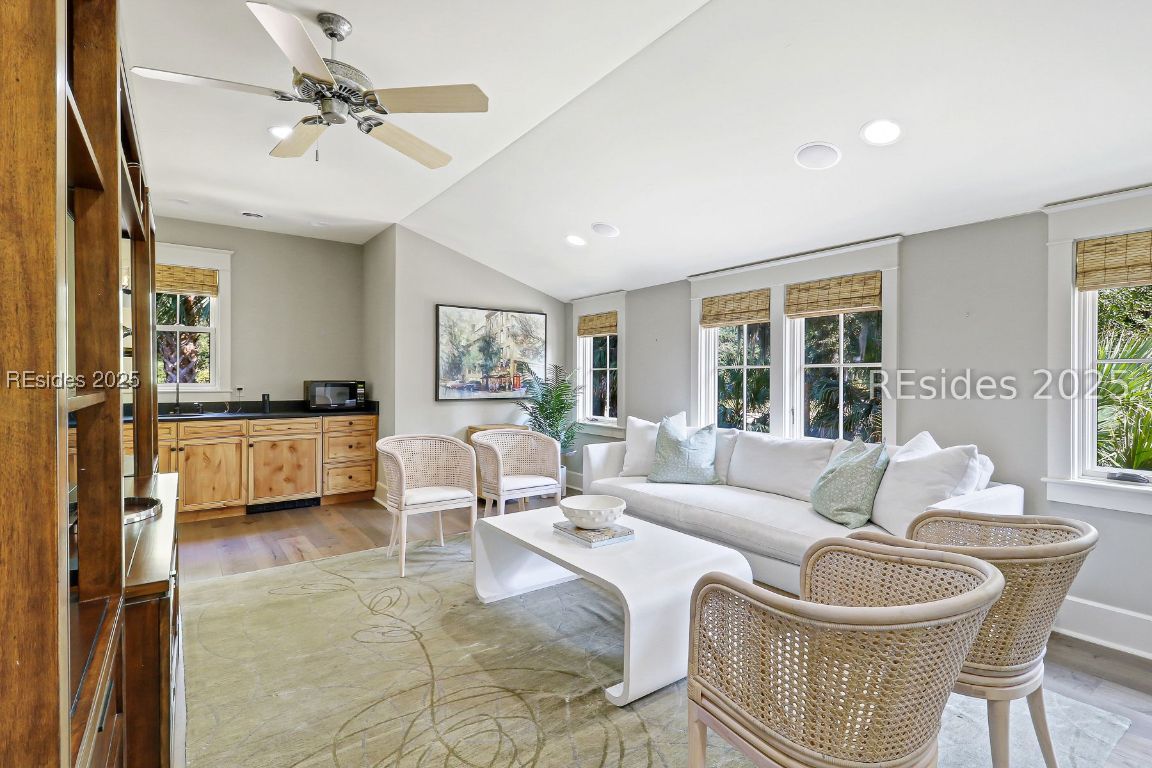 18 High Hope Way