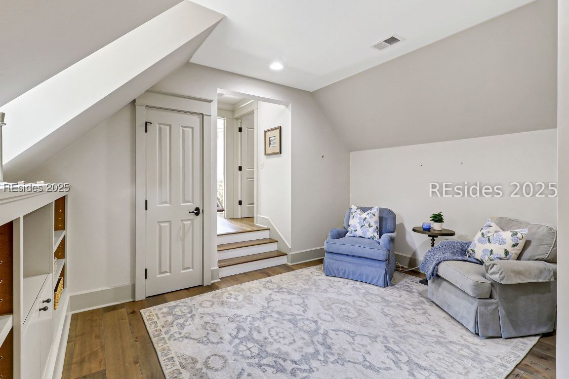 18 High Hope Way